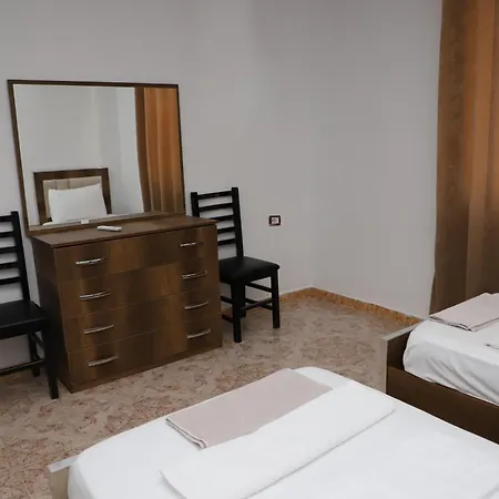 Apartament Fatos